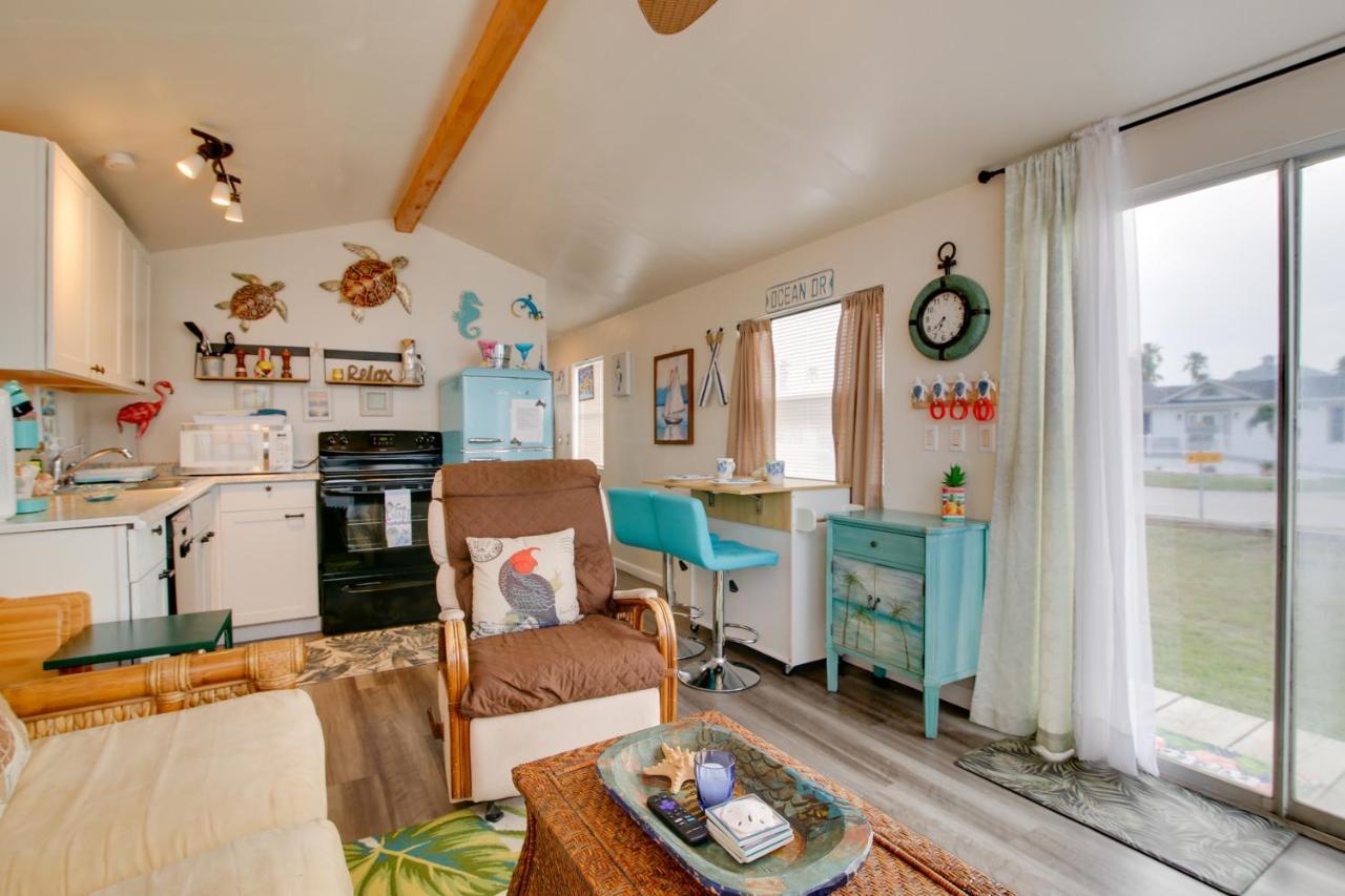Cozy Waterfront Port Isabel Cottage With Deck! 外观 照片